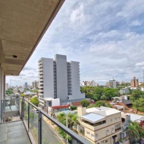 12050660-97ab-4f5d-a6a7-a6dda3d72bf9-1