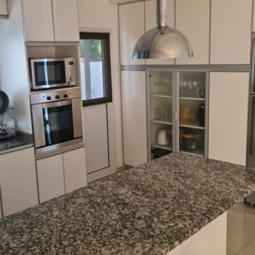 cda70853-e241-4b64-a9c2-8c9fcc385b66